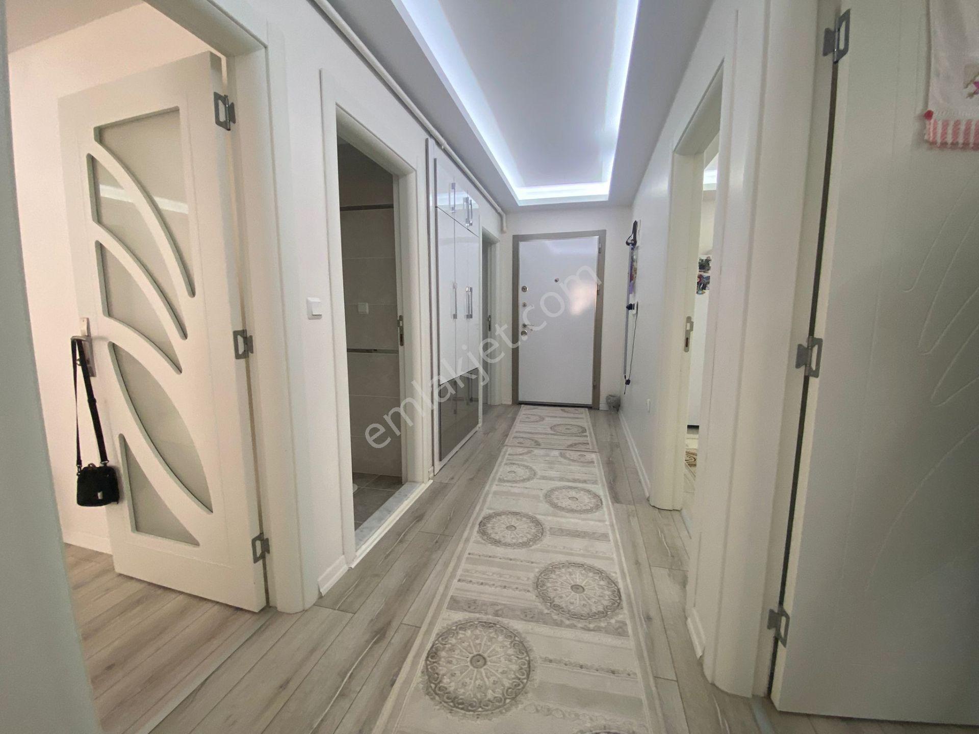 Bursa Yıldırım Namazgahta 3+1 115m2 9 Yıllık Asansörlü Otoparklı - Görsel 8