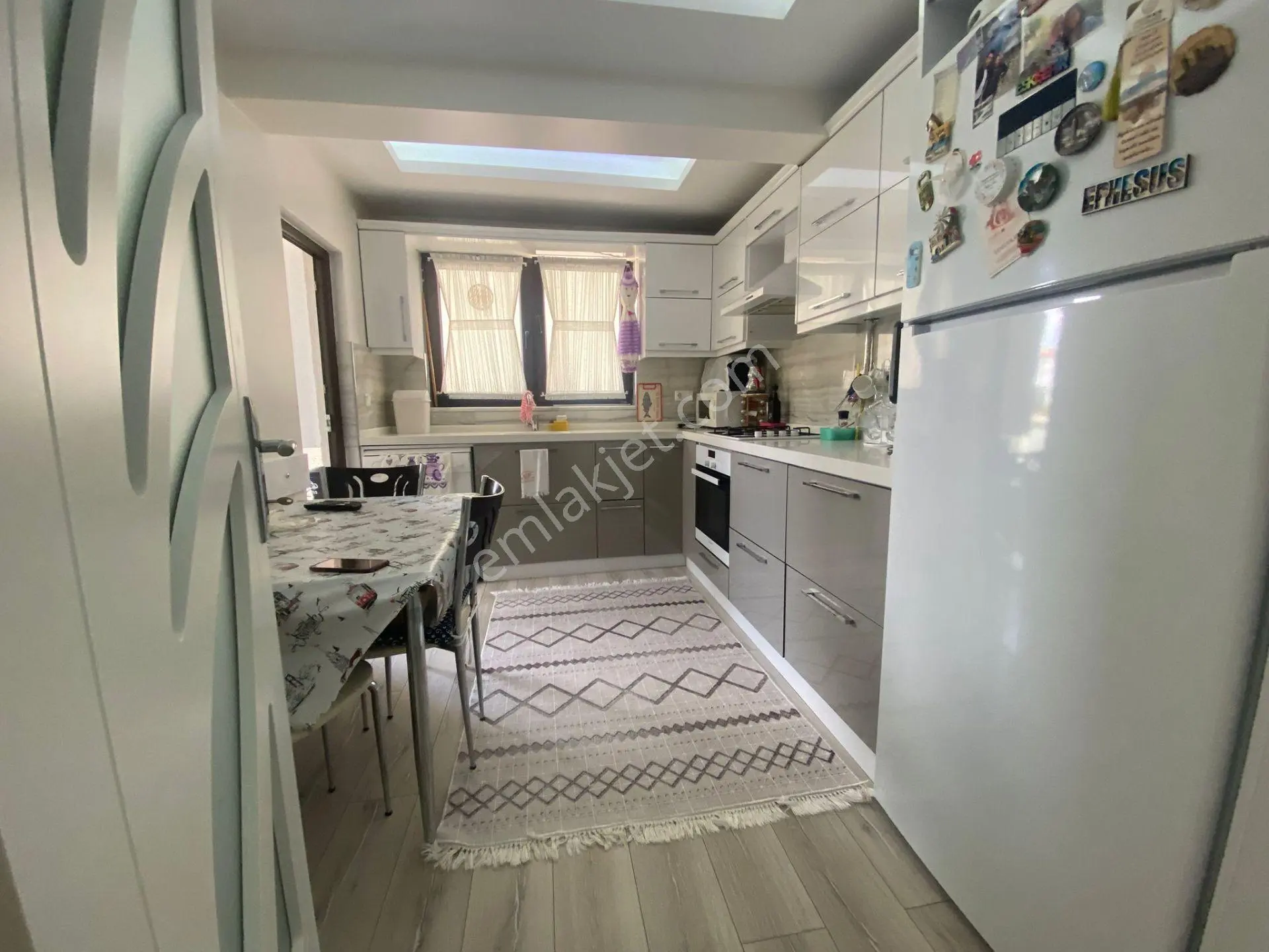 Bursa Yıldırım Namazgahta 3+1 115m2 9 Yıllık Asansörlü Otoparklı - Görsel 4