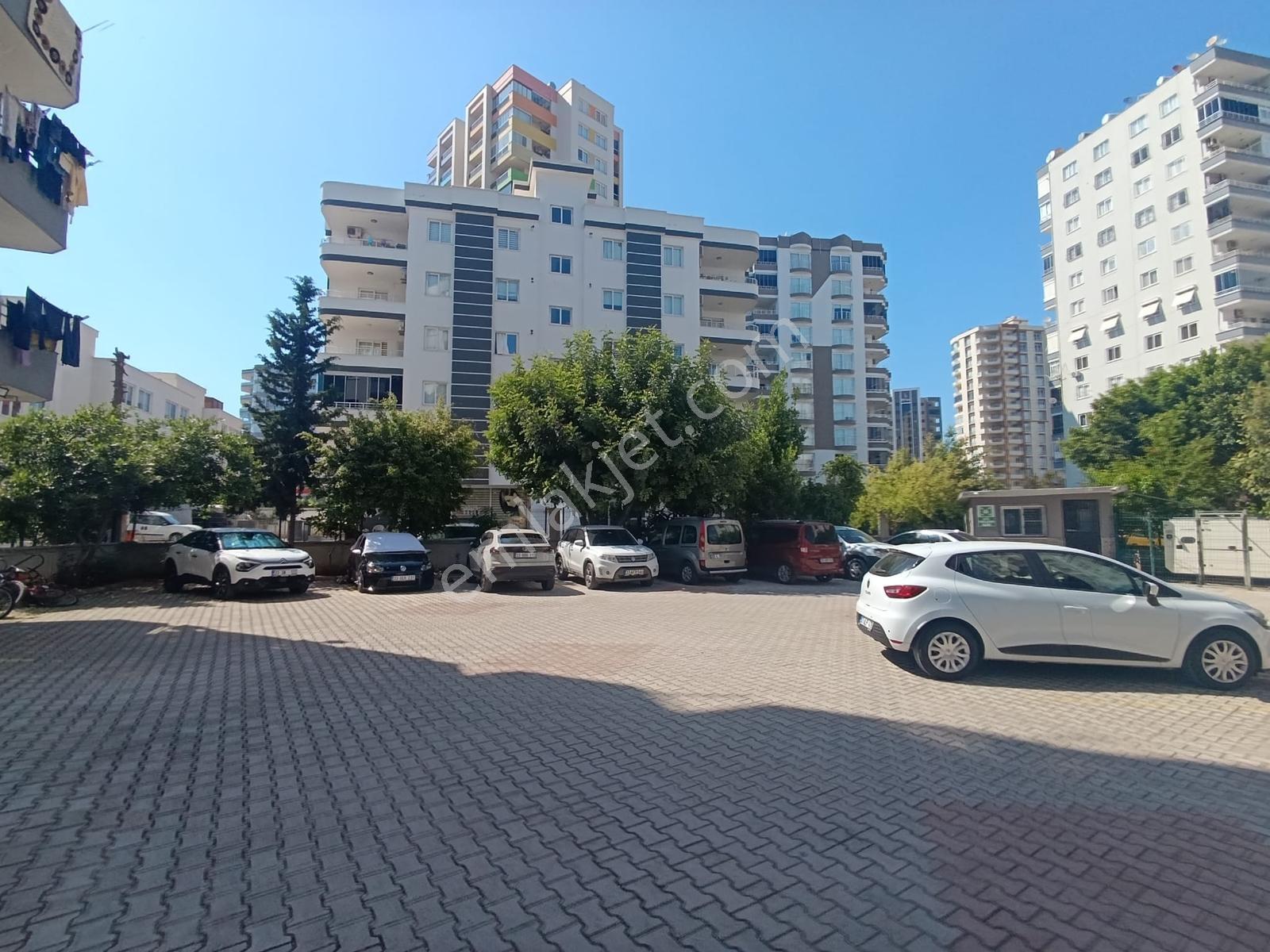 Remax Toros'tan Yenişehir'de Mükemmel Konumda Ferah 3+1 Daire - Görsel 13