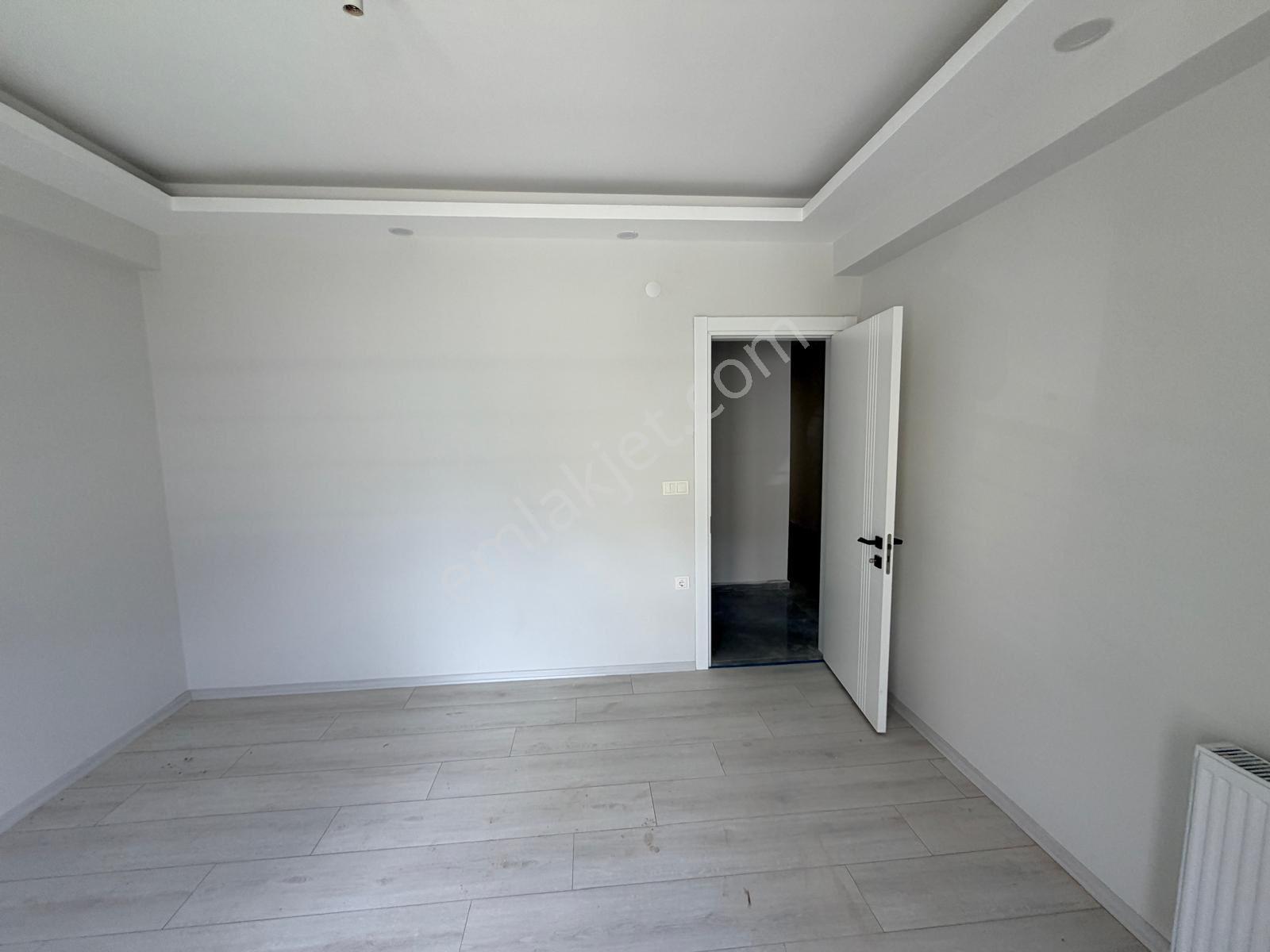 Tuzcumurat Mahallesi'nde Ayrı Mutfak 2+1 Kiralık Daire - Görsel 5