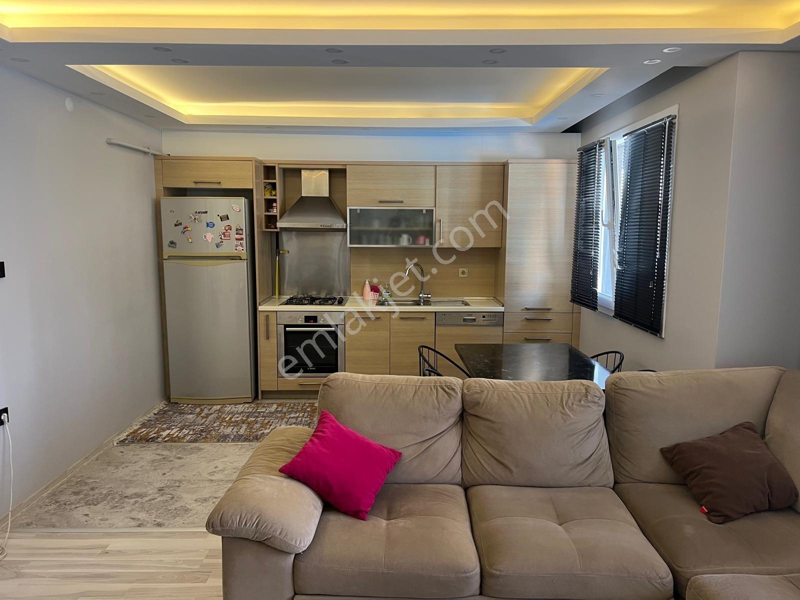 Fi Yaka Tuzla 1 Sitesinde Satılık Havuz Manzaralı Şık, Lüks Ev - Görsel 2