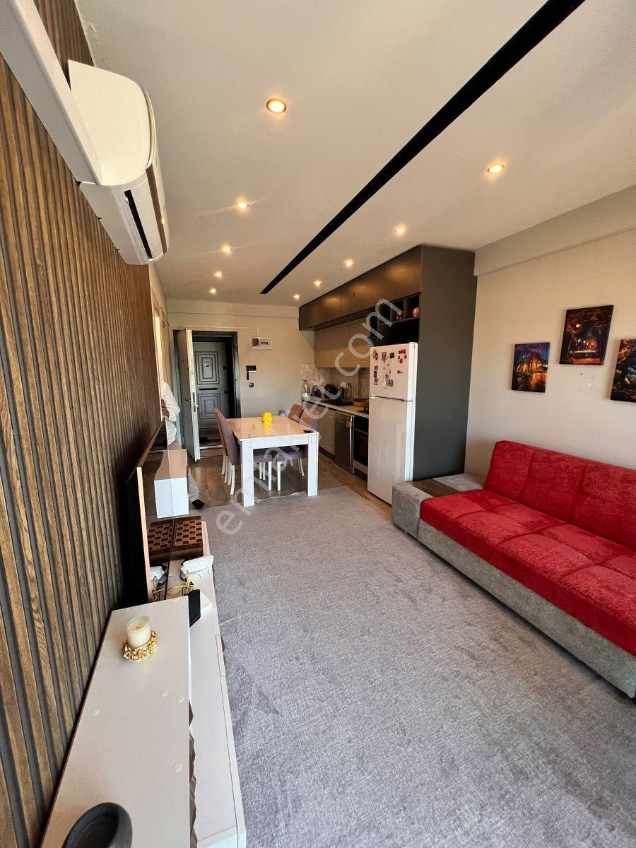 Yabancıdan Kuşadası,merkezi Konum Site İçinde Ful Eşyalı,1+1.kir - Görsel 25