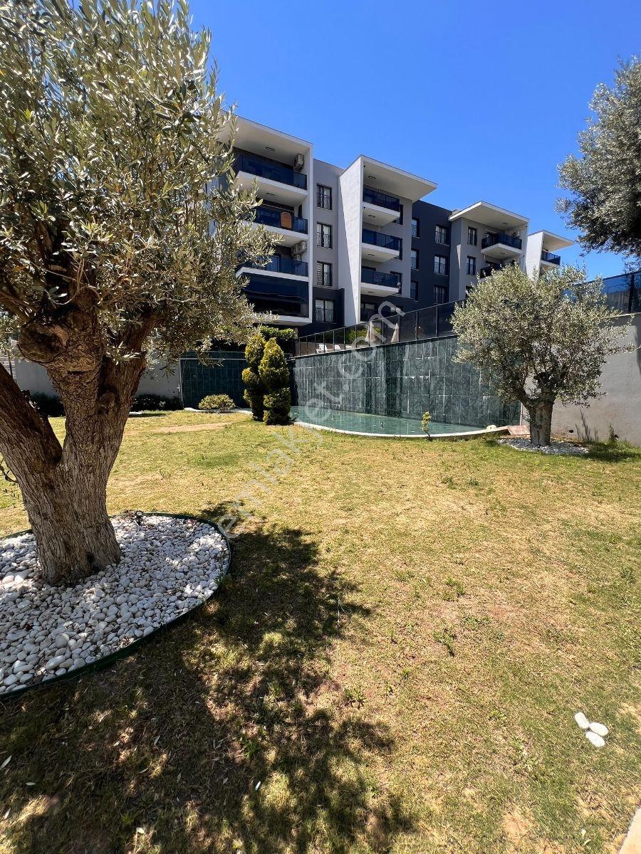 Yabancıdan Kuşadası,merkezi Konum Site İçinde Ful Eşyalı,1+1.kir - Görsel 6