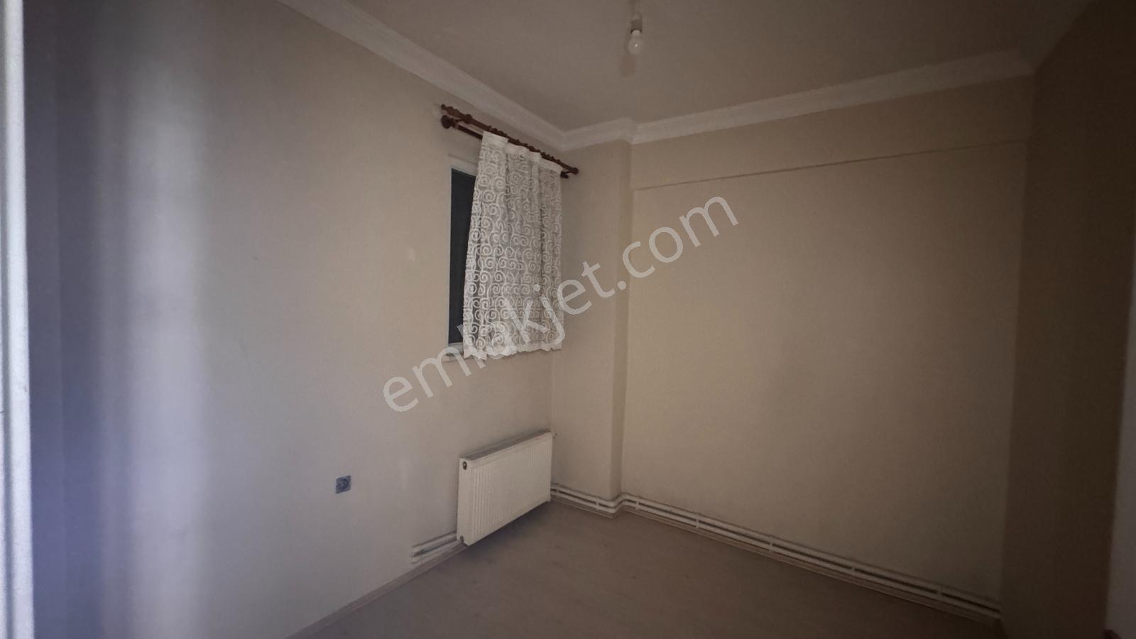 İzmit Merkez Yeni Turan Durağı Karşısı Arakat 3+1 Kiralık Daire - Görsel 27