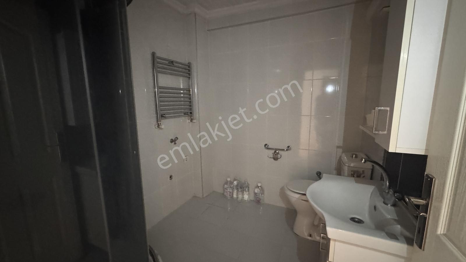 İzmit Merkez Yeni Turan Durağı Karşısı Arakat 3+1 Kiralık Daire - Görsel 28