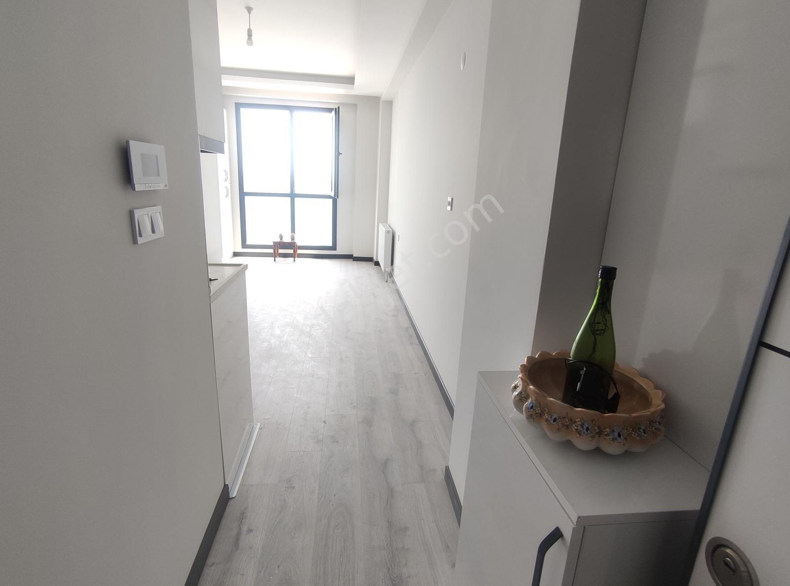 Değirmenaltı'nda Denize Ve Plaja Sıfır Ayça'dan Kiralık 1+1 - Görsel 20