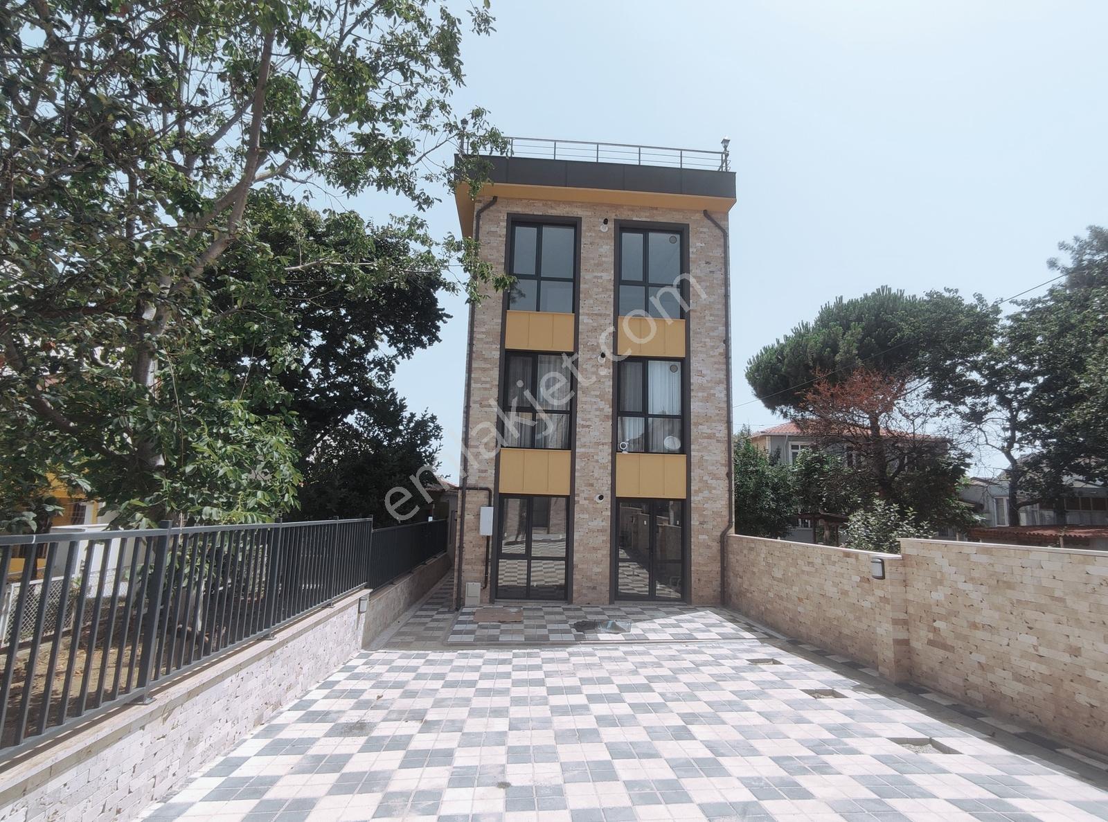 Değirmenaltı'nda Denize Ve Plaja Sıfır Ayça'dan Kiralık 1+1 - Görsel 7