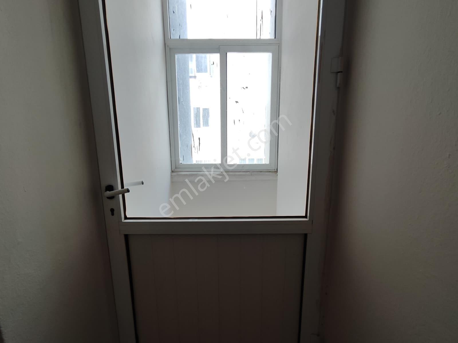 Thor'dan Kiralık Mezitli Martı Sitesi'nde Denize Komşu 3+1 Daire - Görsel 31