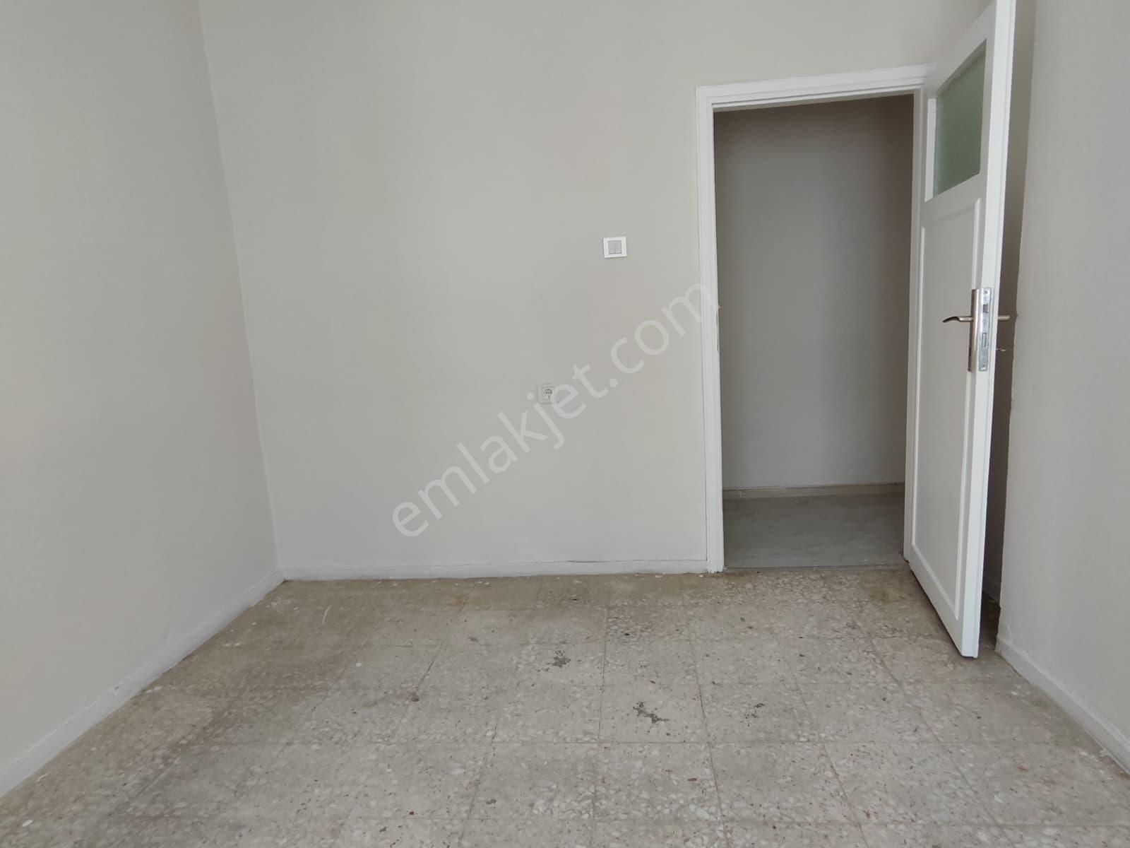 Thor'dan Kiralık Mezitli Martı Sitesi'nde Denize Komşu 3+1 Daire - Görsel 16