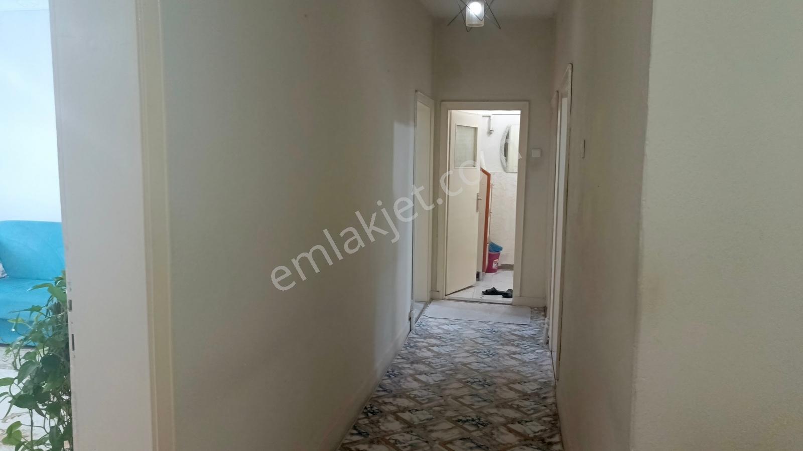 Yatırımlık Akademi Hast.ve Balık Pazarı Yanında 2+1 Arakat Daire - Görsel 14