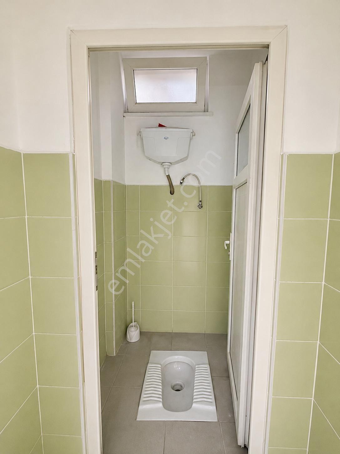 Metroya Sadece 5 Dakika! Hacivat'ta 180 M² Kiralık Dükkan! - Görsel 7