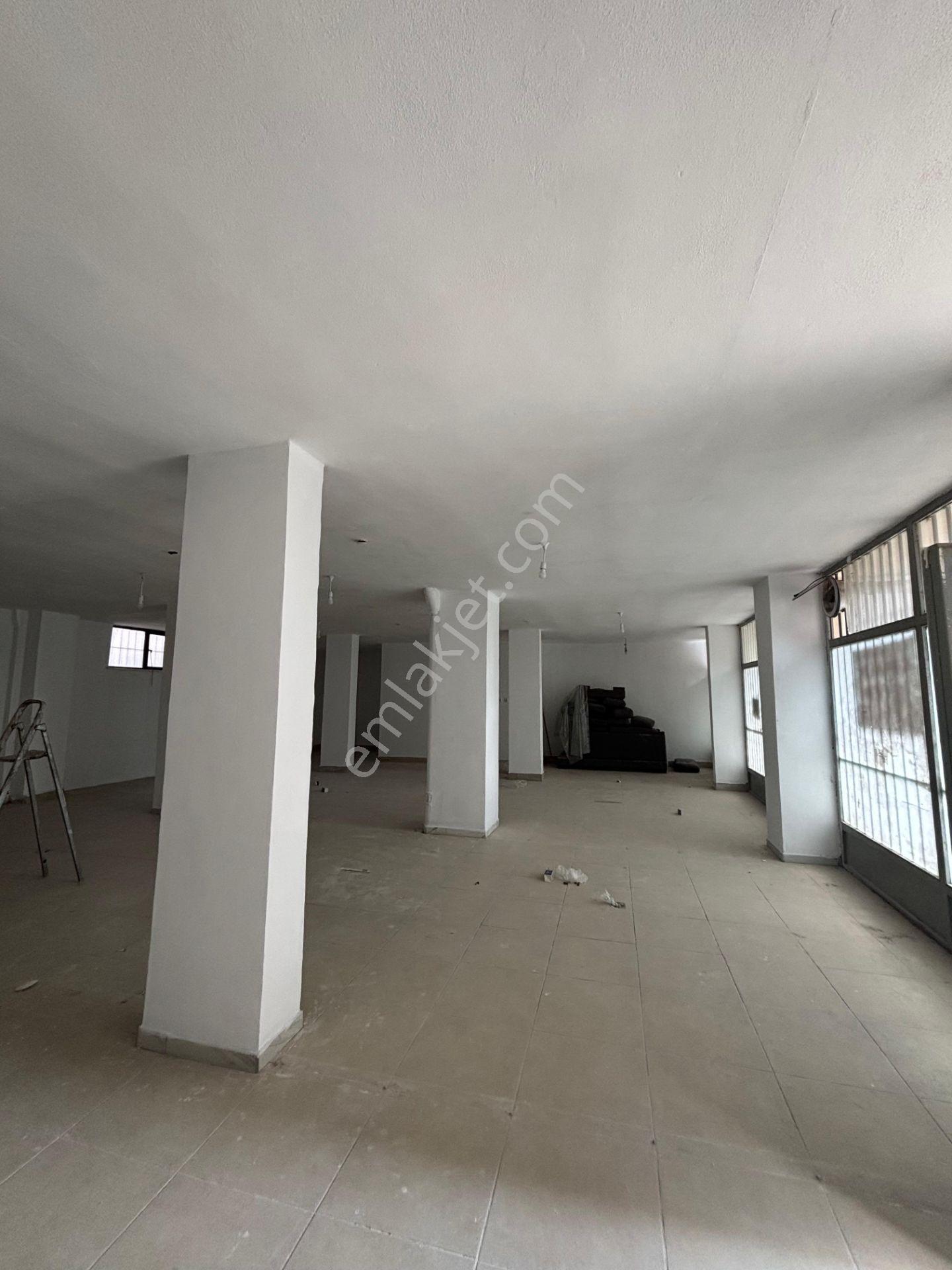Metroya Sadece 5 Dakika! Hacivat'ta 180 M² Kiralık Dükkan! - Görsel 8