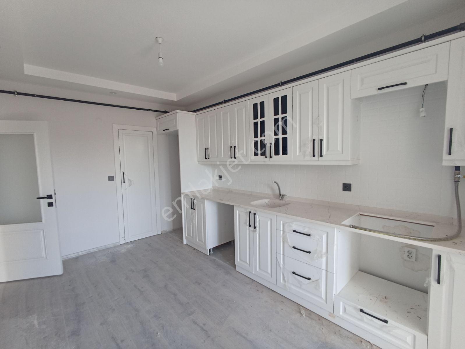 Edis Emlak'tan Kiralık Bafra Mevlanada 3+1 135 Metrekare Daire - Görsel 18