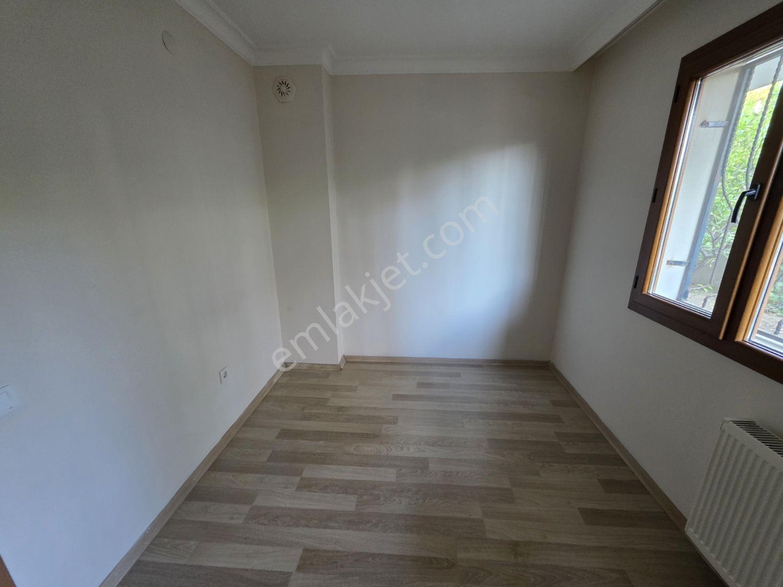 Vatan Mahallesinde Satılık 3+1 Deniz Manzaralı Genç Dairr - Görsel 20