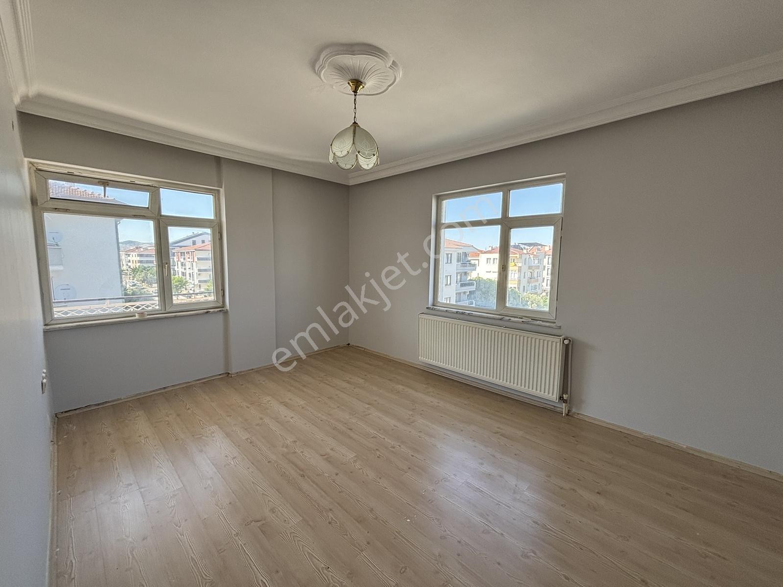 Zenith Real Estate Plevne Mh. Eser Cd. Kiralık 3+1 Daire - Görsel 20