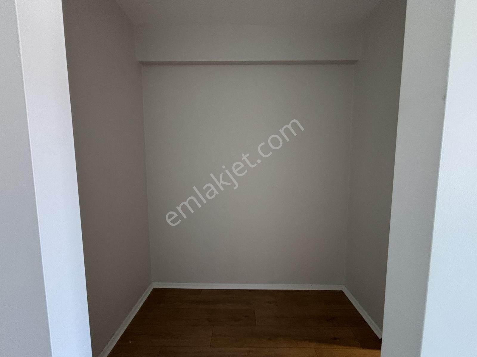 Zenith Real Estate'den Hasan Basri Çantay'da Kiralık 2+1 Daire - Görsel 31