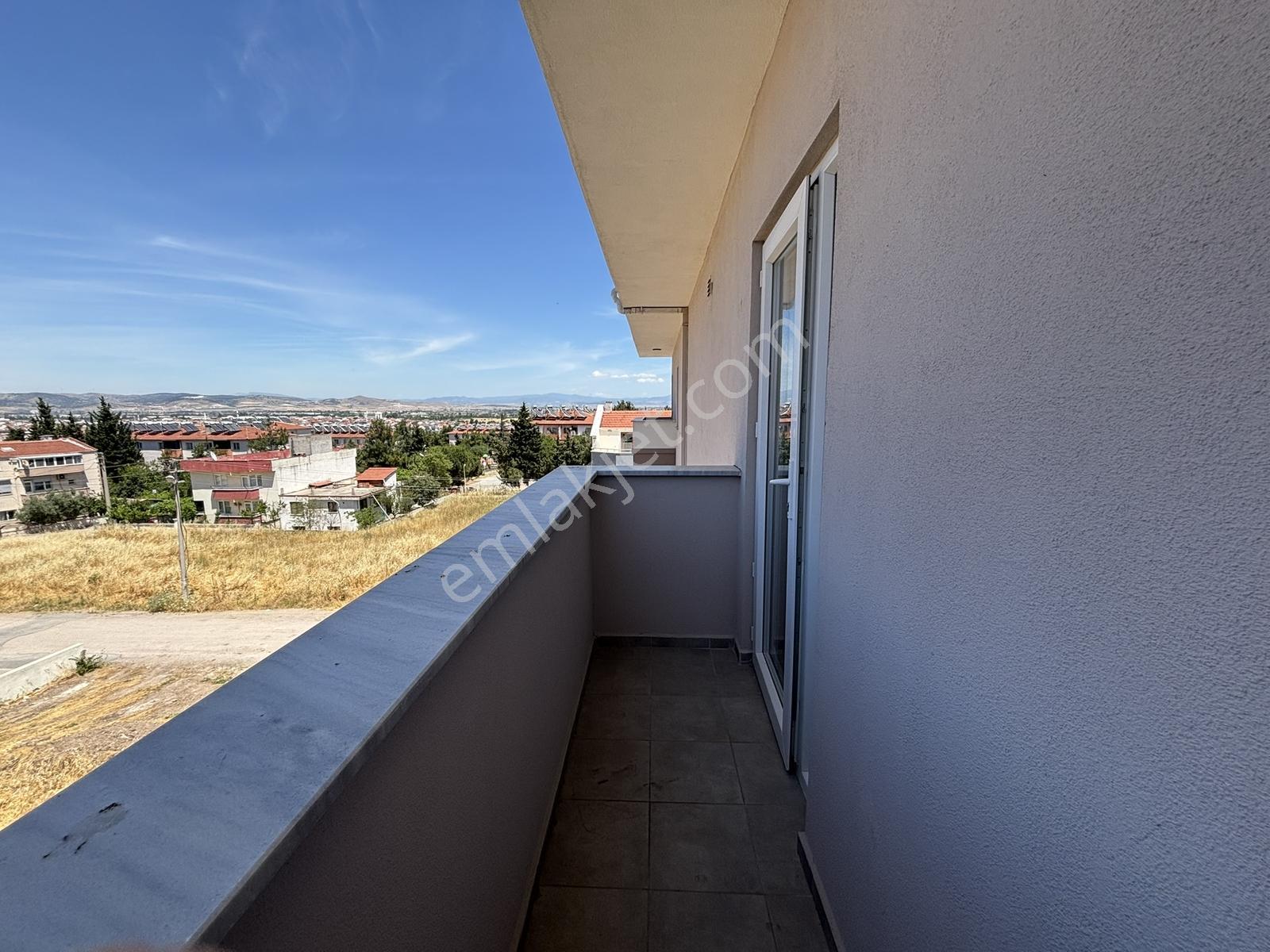 Zenith Real Estate'den Hasan Basri Çantay'da Kiralık 2+1 Daire - Görsel 29