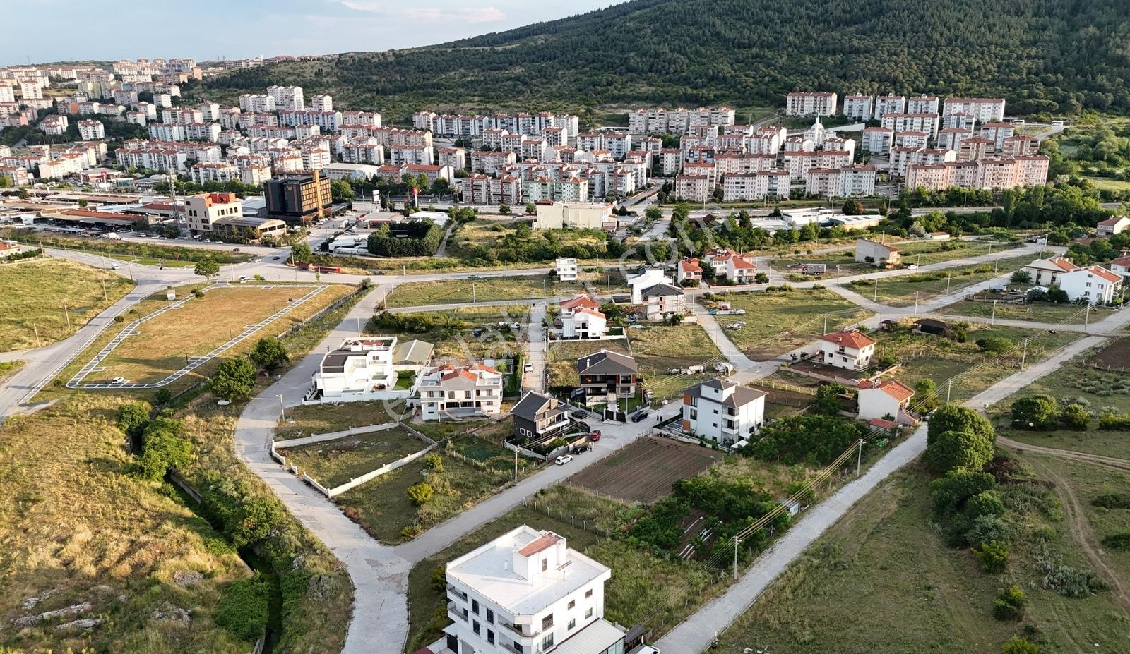 Zenith Real Estate Kuvayi Milliye Mh. 3 Kat İmarlı Satılık Arsa - Görsel 3