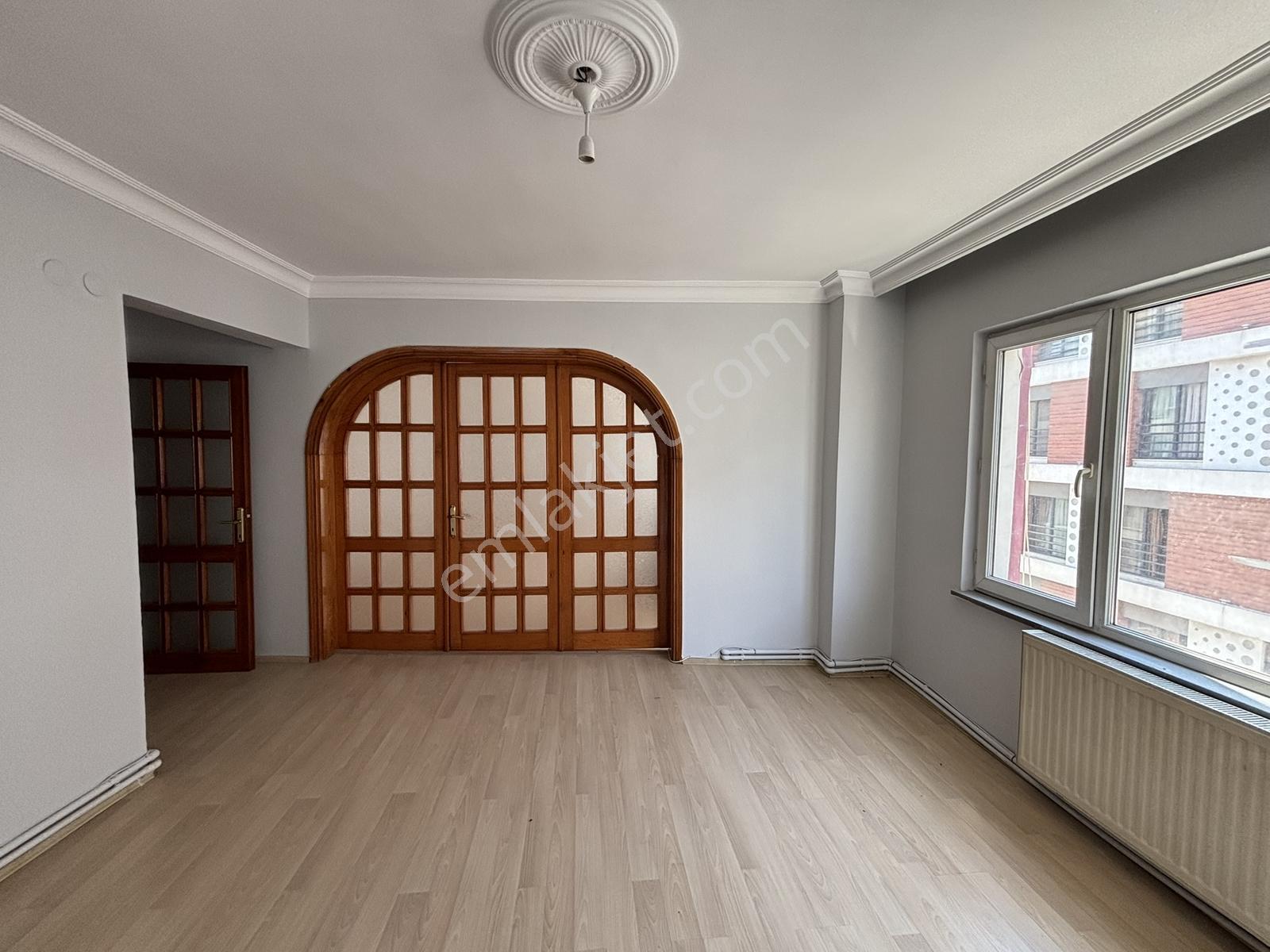 Zenith Real Estate'den Atatürk Mh. Kiralık Ara Kat 3+1 Daire - Görsel 15
