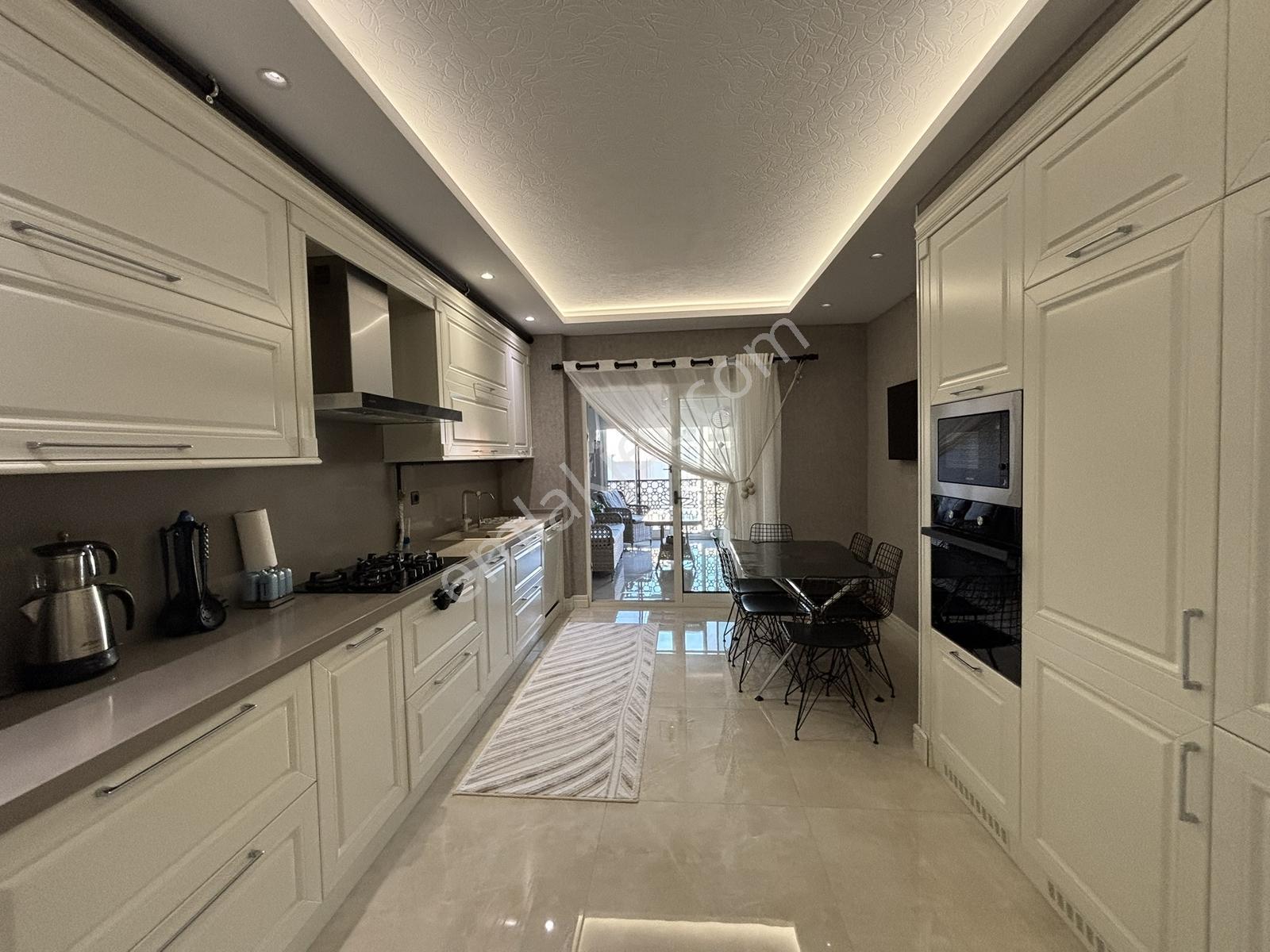 Zenith Real Estate Bak Yapı Paşa Konakları'nda Satılık 4+1 Daire - Görsel 22