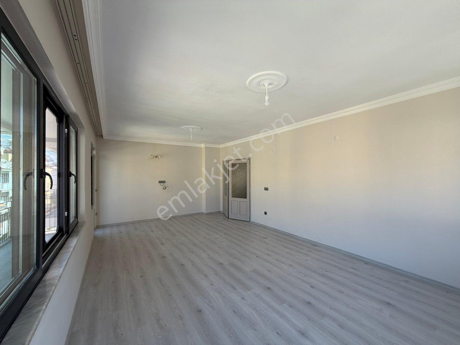 Yetkin’den Saray Mah.3+1 150m2 Denize 100mkiralık Daire - Görsel 12