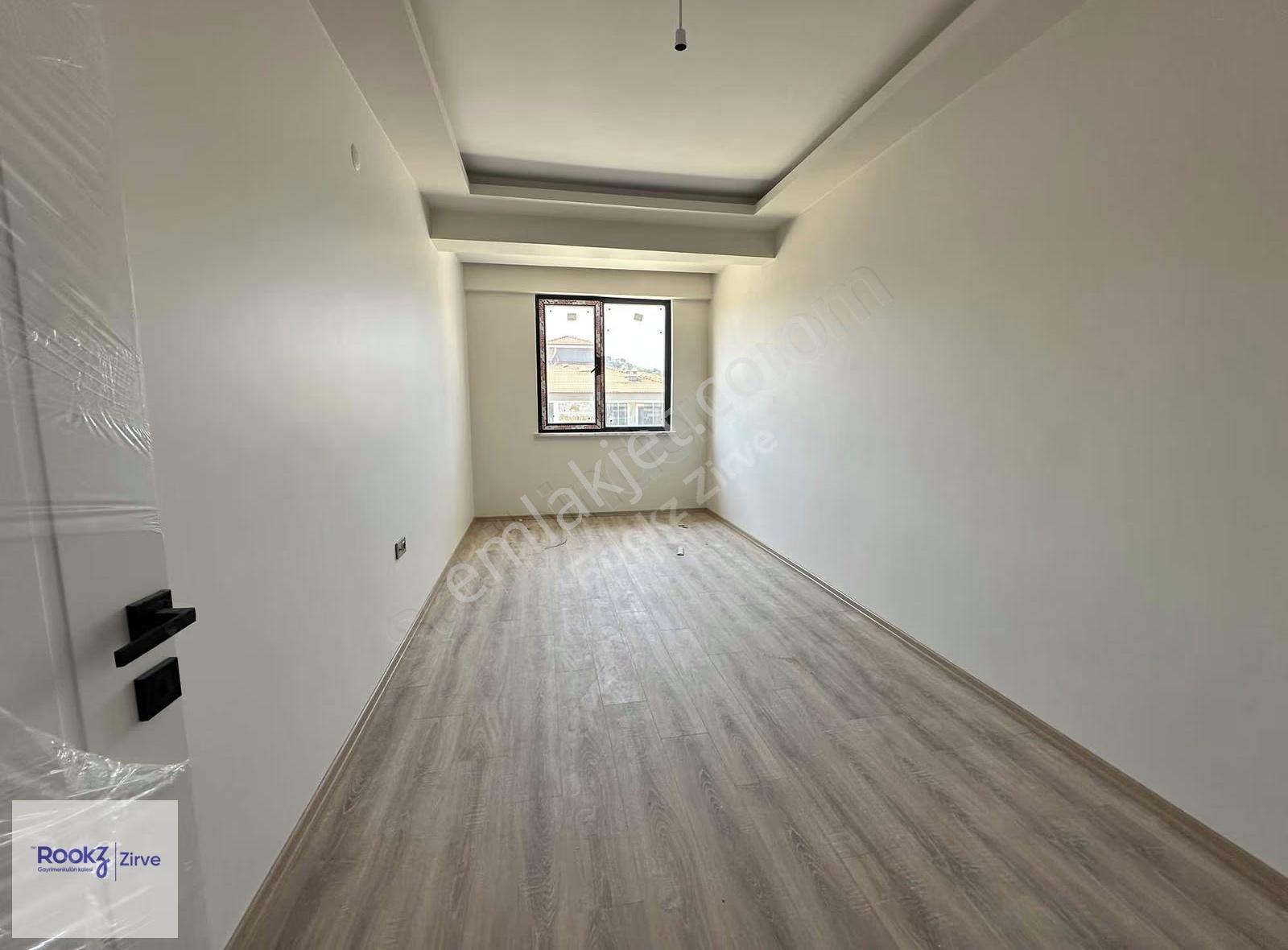 Dere Mahallesinde Geniş 3+1 Ara Kat Lüks Sıfır Daire - Görsel 35