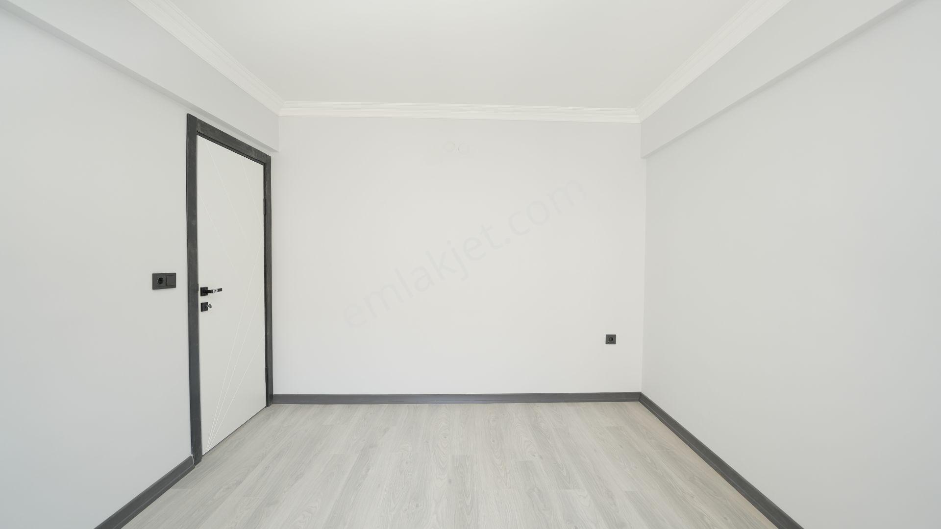 C21 Cius;perşembe Pazarı Civarı Asansörlü Sıfır Binada 3+1 Daire - Görsel 20