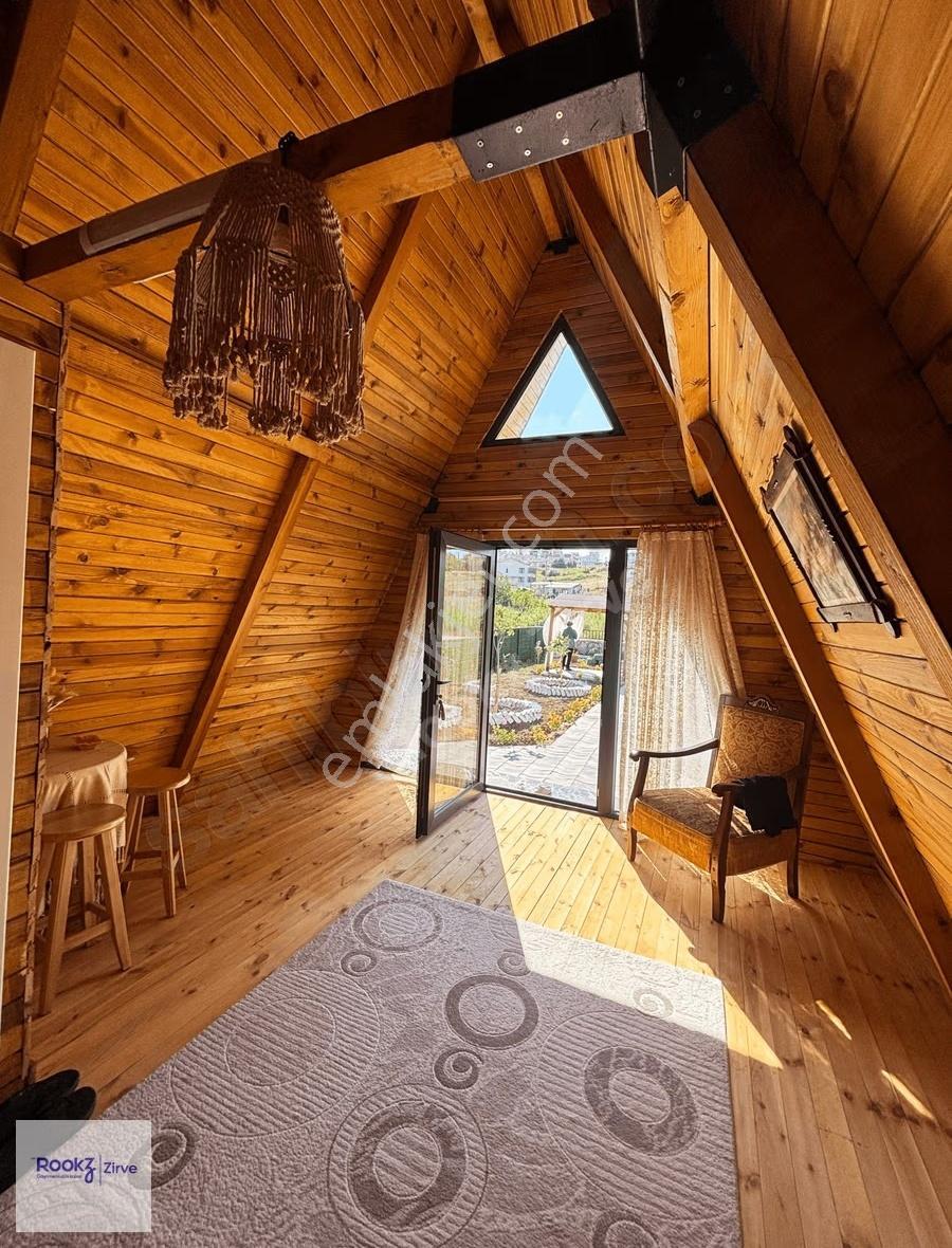 Yalova Çiftlikköy'de İmarlı 312m² Arsa + 35m² Bungalov - Görsel 2