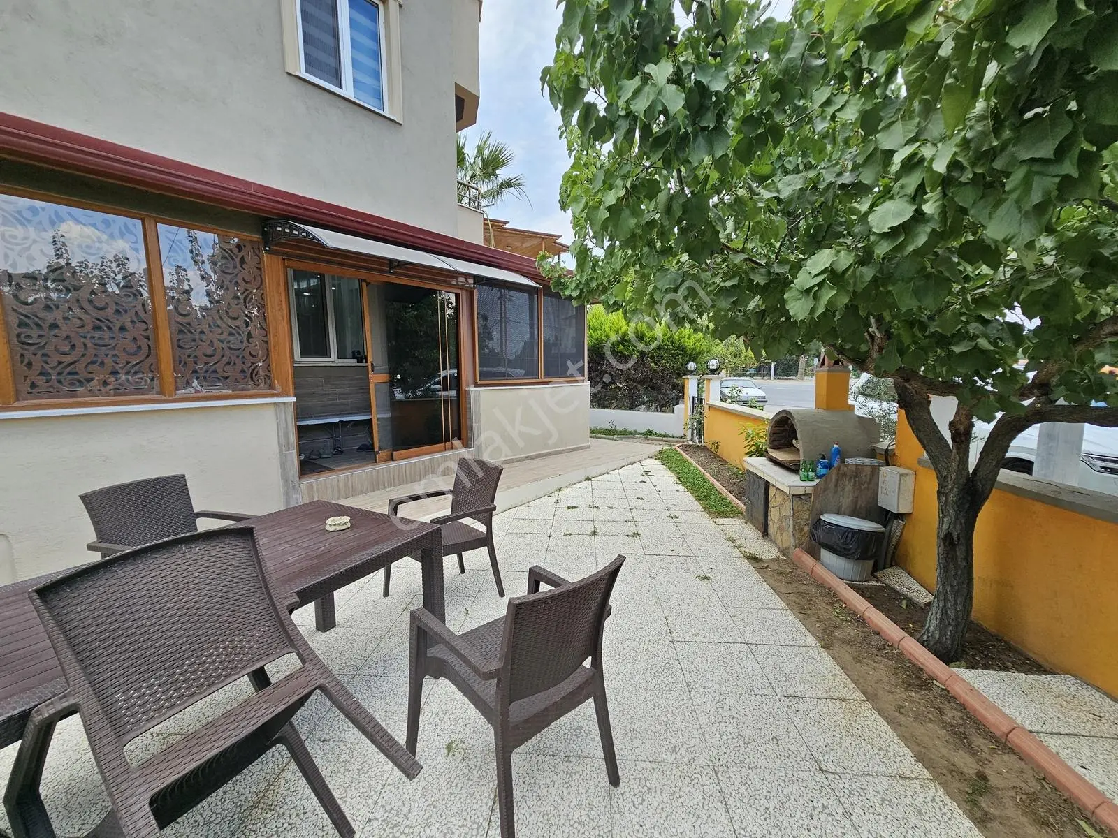 Onmax İskelede 4+1 210 M2 Geniş Bahçeli Yenilenmiş Lüks Villa - Görsel 9