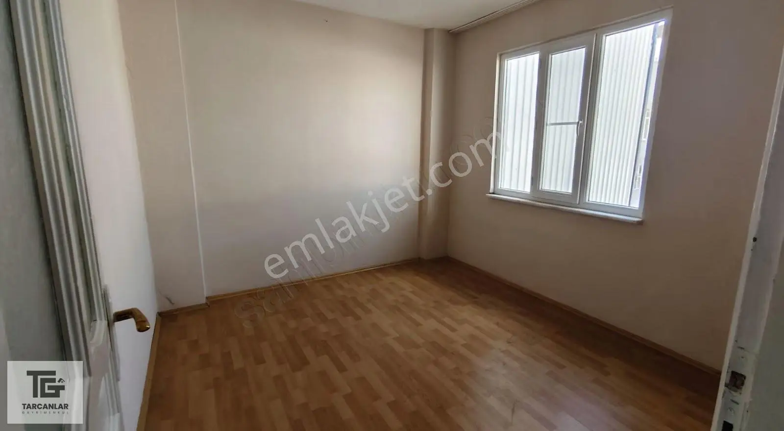 Tarcanlar'dan Kiralık Geniş Metrekare Sahip 3+1 Daire - Görsel 4