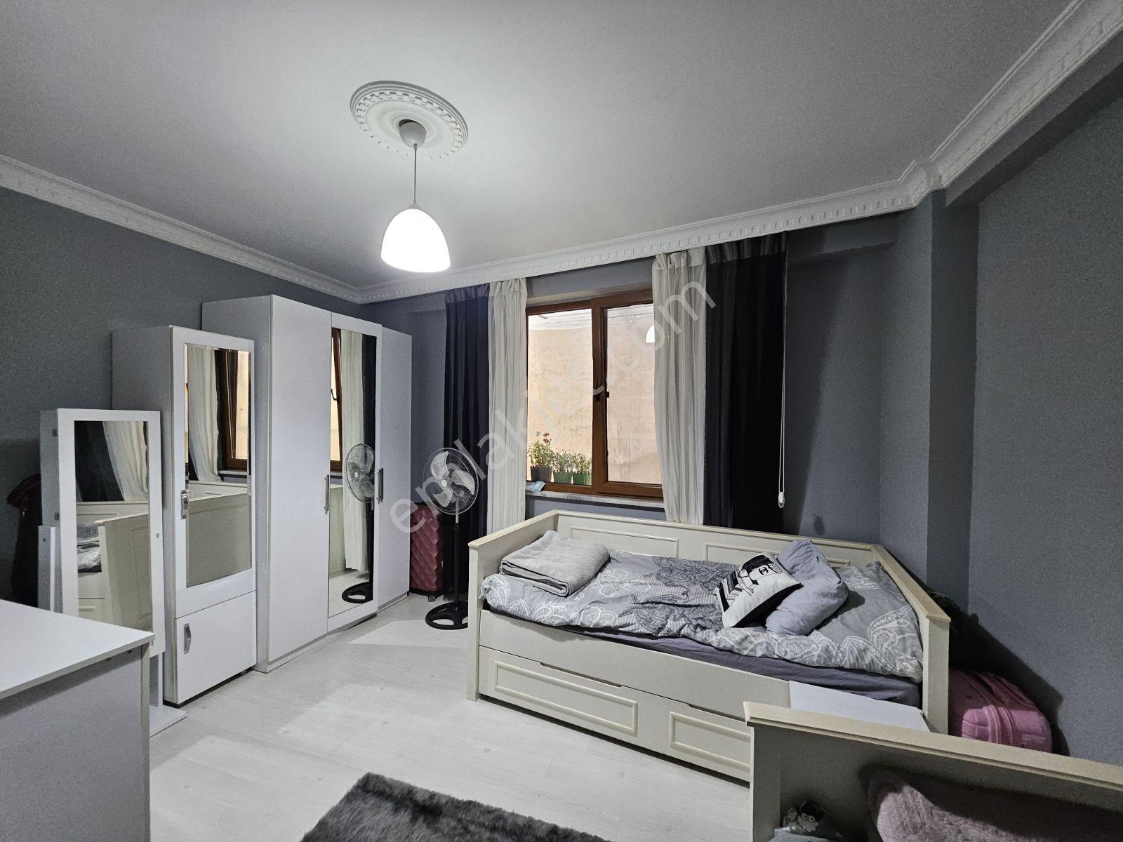 Kağıthane Harmantepe Mh. Satılık Daire 2+1 90 M2 Büyük Mutfak - Görsel 5