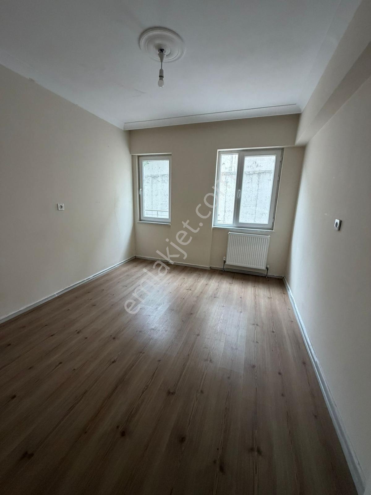 Mes Emlak'tan Aksu Mahallesinde Kupon 1+1 Kiralık Daire - Görsel 5