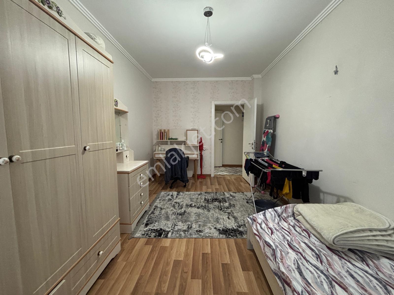 Selçuklu Binevler Sitesi'nde 180 M² Arakat 3,5+1 Satılık Daire - Görsel 21