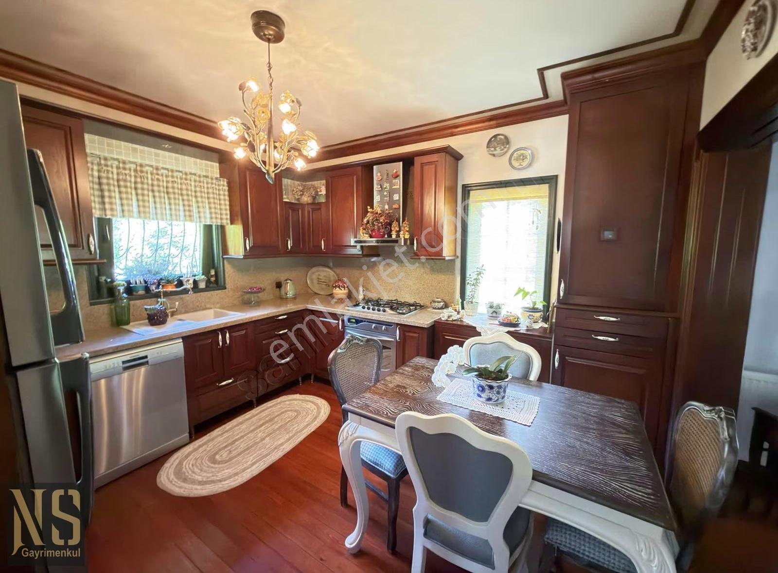 Kırkpınar Bağdat Cd. Elit Sitede 3+1 Müstakil Villa - Görsel 29