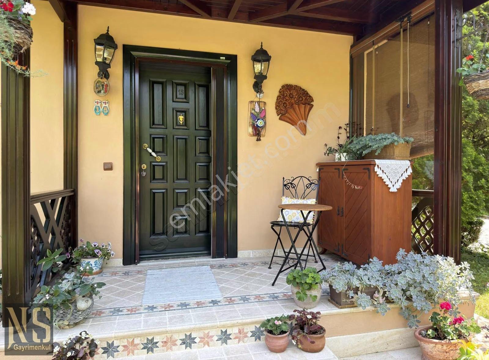 Kırkpınar Bağdat Cd. Elit Sitede 3+1 Müstakil Villa - Görsel 24