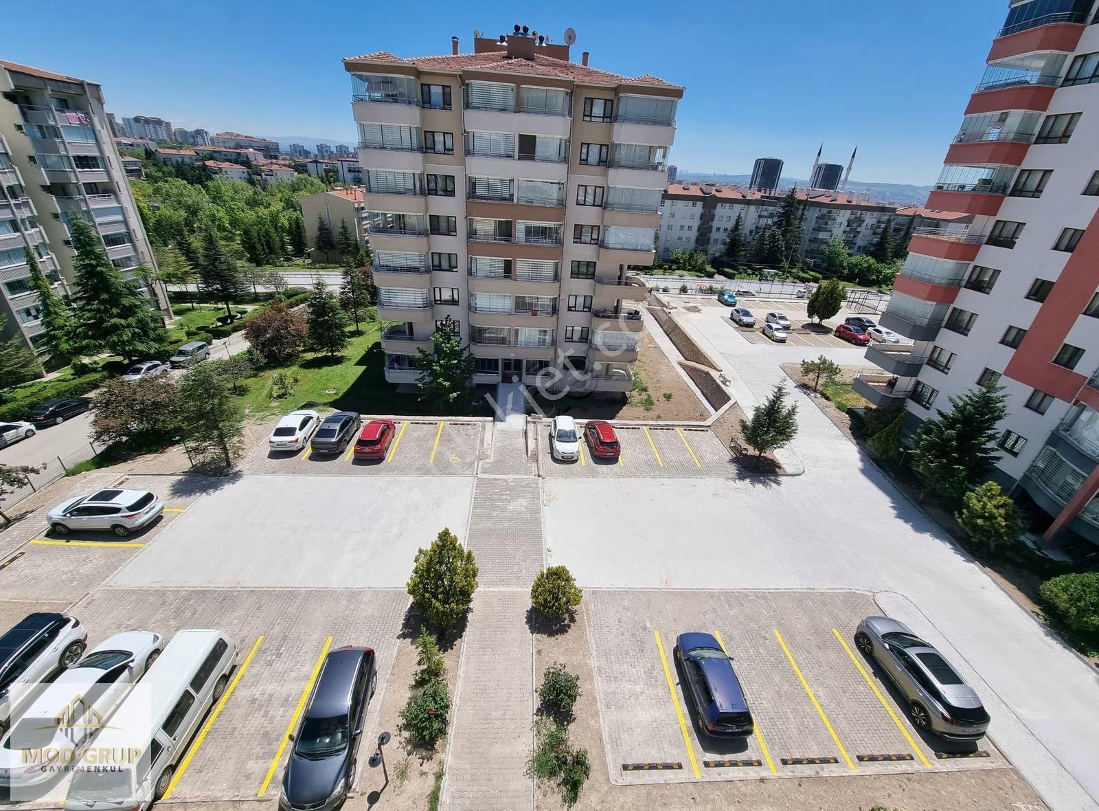 Eylül Sitesinde Yapılı Masrafsız Önü Açık Güney Cephe 3+1 140 M2