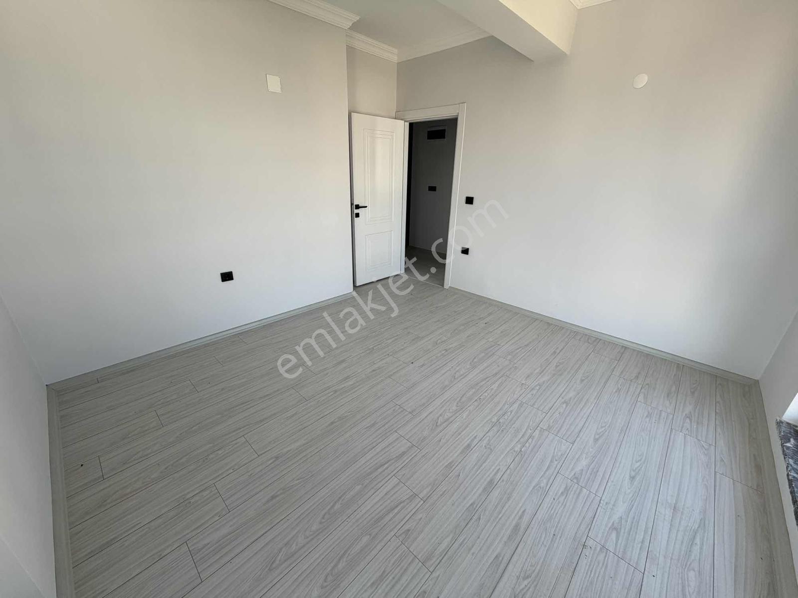 Merkezi Konum Köşe Cephe İskanlı Sıfır 2+1 Satılık Daire - Görsel 11