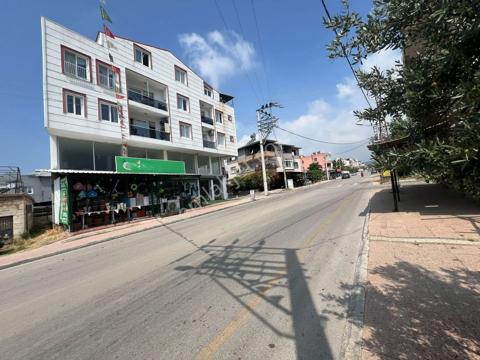 Mersin Mezitli Kuyuluk Fındıkpınarı Caddesinde Satılık Dükkan - Görsel 3
