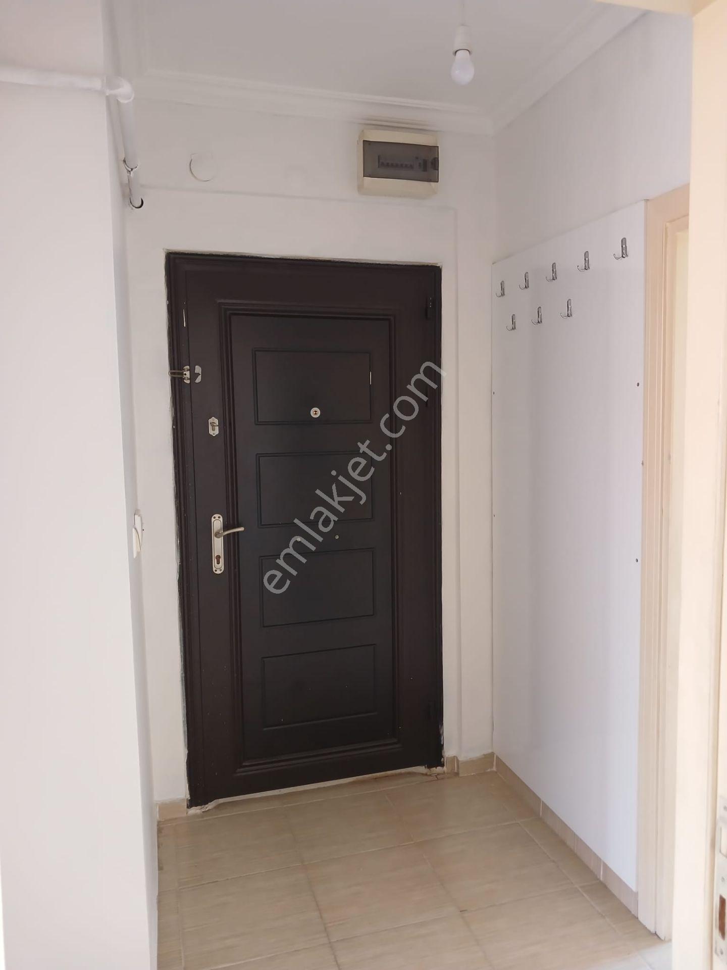 Eskişehir Hacı Seyit Mah. Çarşıya Yakın Kiralık 2+1 Daire - Görsel 13