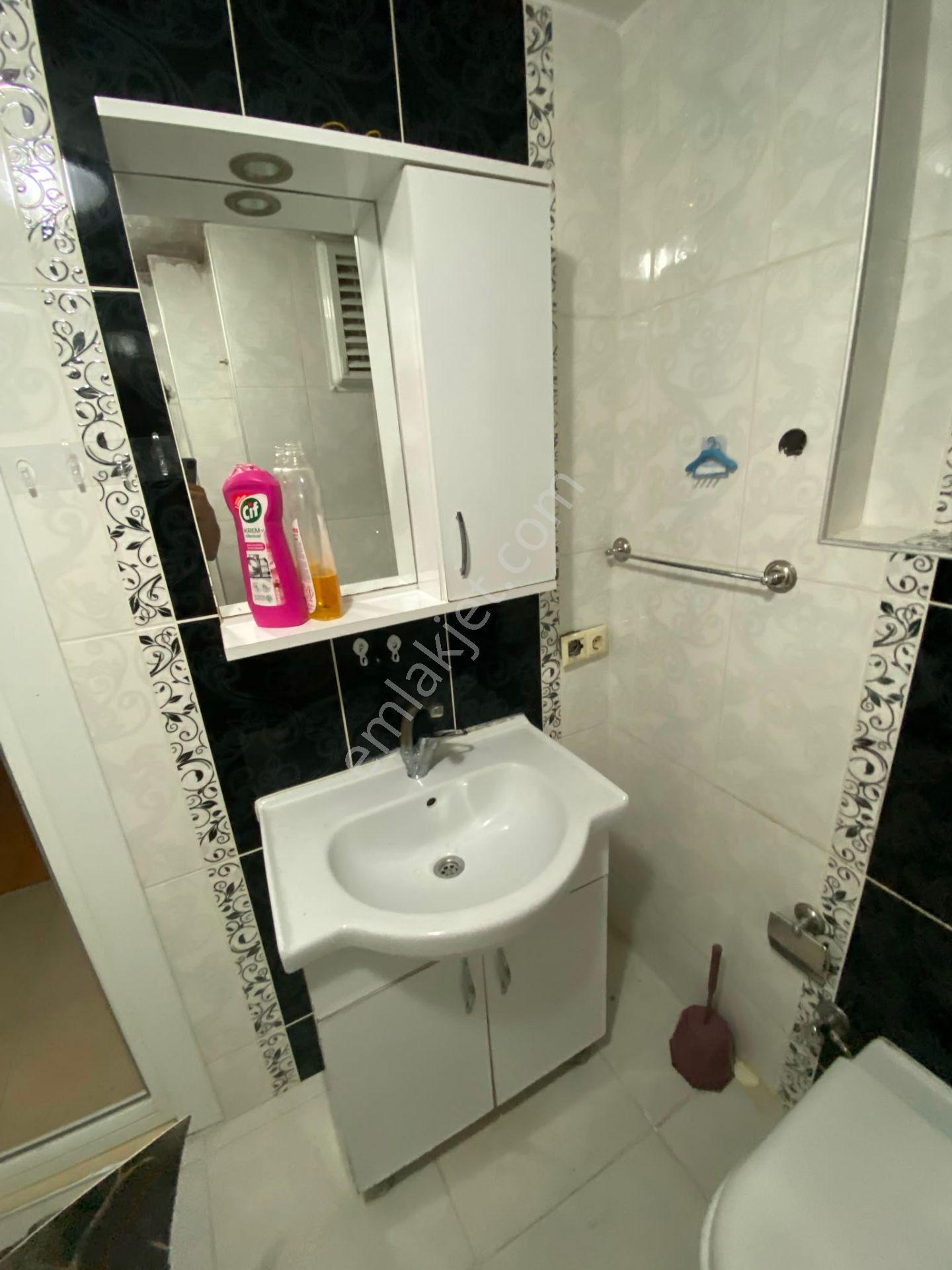 İnanç Emlaktan Aksu Mahallesi Deniz Sitesinde 3+1 Kiralık Daire - Görsel 15