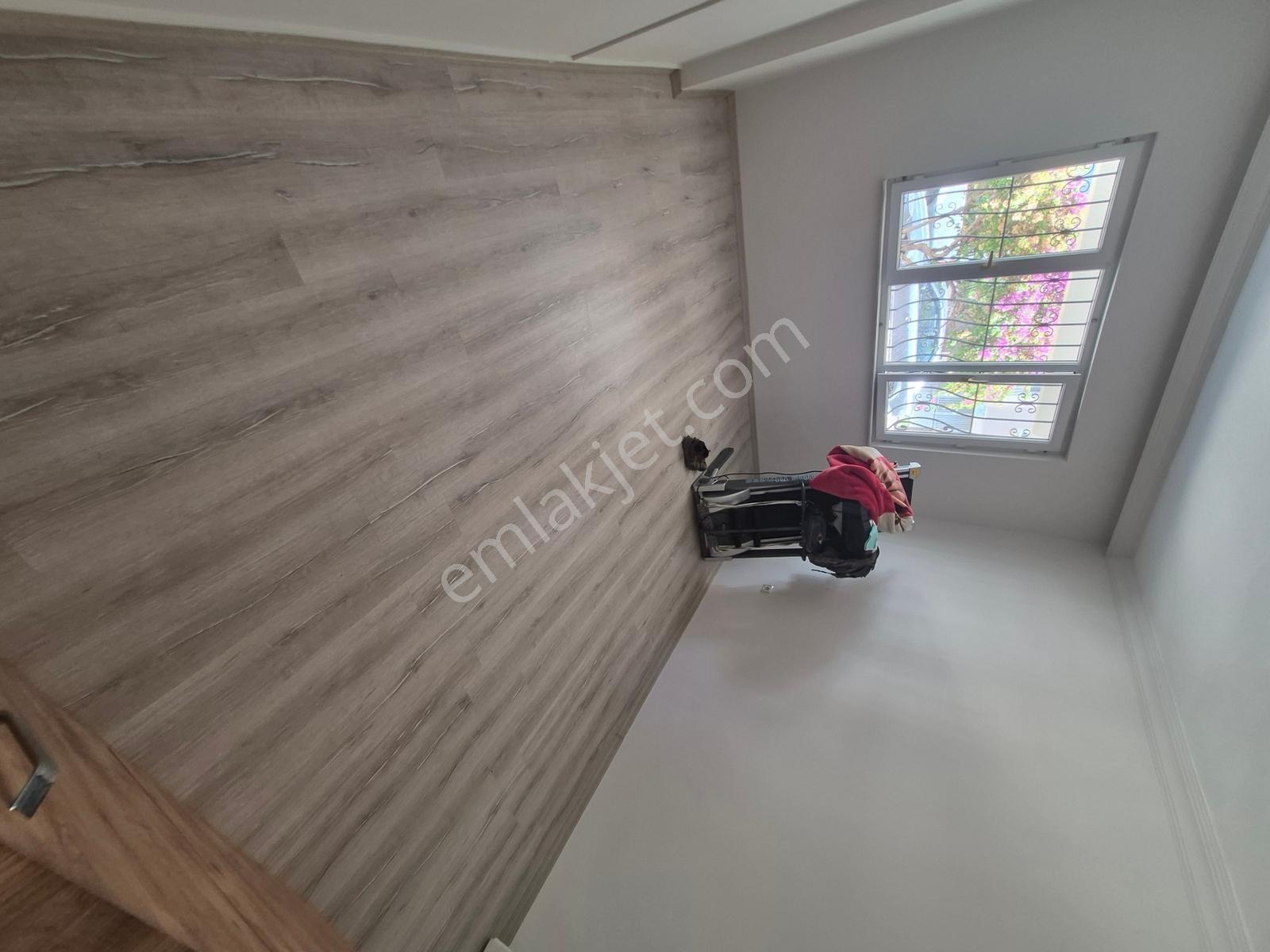 Cumhuriyet Mahallesinde Depozitosuz Kiralık Geniş 2+1 Daire - Görsel 12