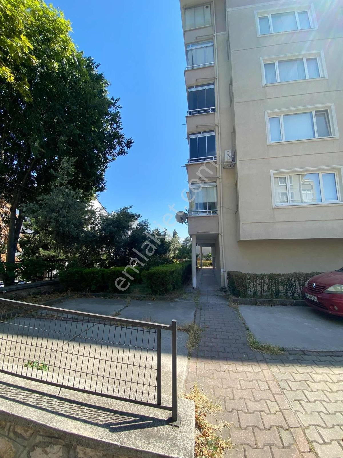Görükle'de Harika Konumda Aile Sitesinde 3 + 1 Geniş Ferah Daire - Görsel 10
