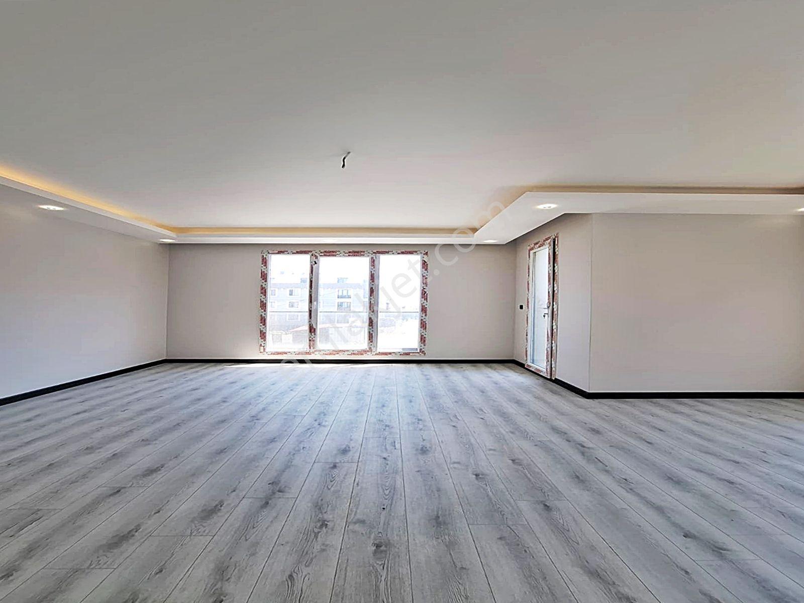 Cadde34 Yapıdan Gürpınar'da Site İçerisinde Yerden Isıtmalı Ebeveyn Banyolu 2+1 Satılık Arakat Daire - Görsel 21