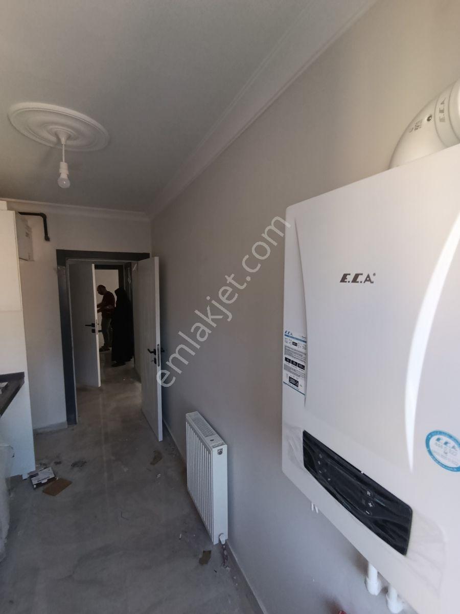 Kirazlı'da 2+1 1 Kat Güzel Konumda Satılık Site İçerisinde Daire - Görsel 5