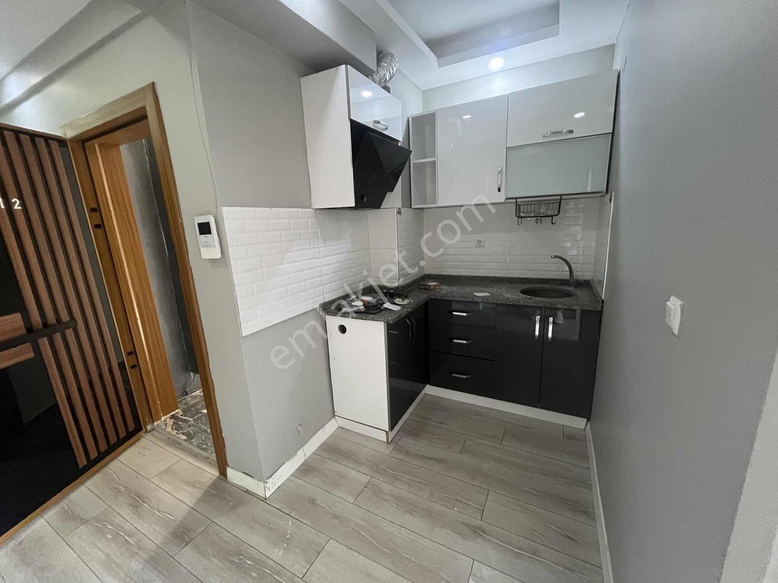 Rw Nest'ten Espark'a Yürüme Mesafesi Kiralık 1+1 Asansörlü Daire - Görsel 3