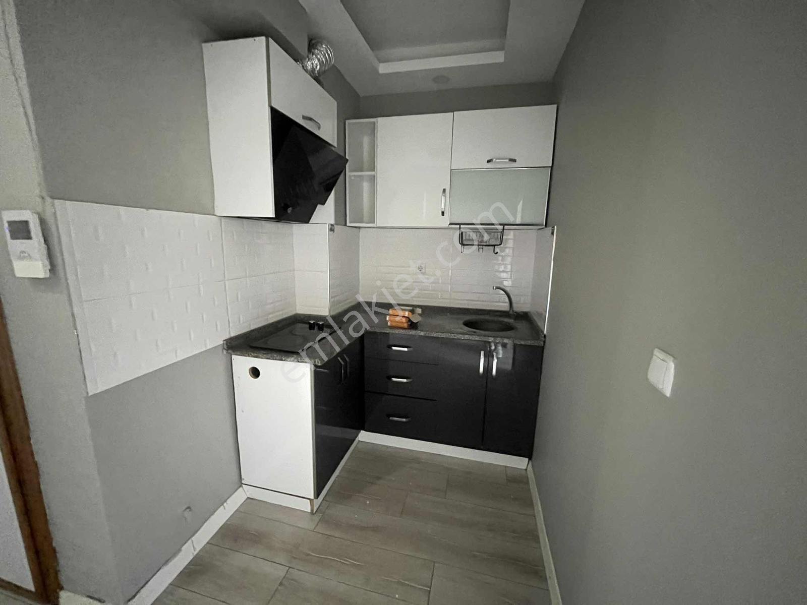 Rw Nest'ten Espark'a Yürüme Mesafesi Kiralık 1+1 Asansörlü Daire - Görsel 16