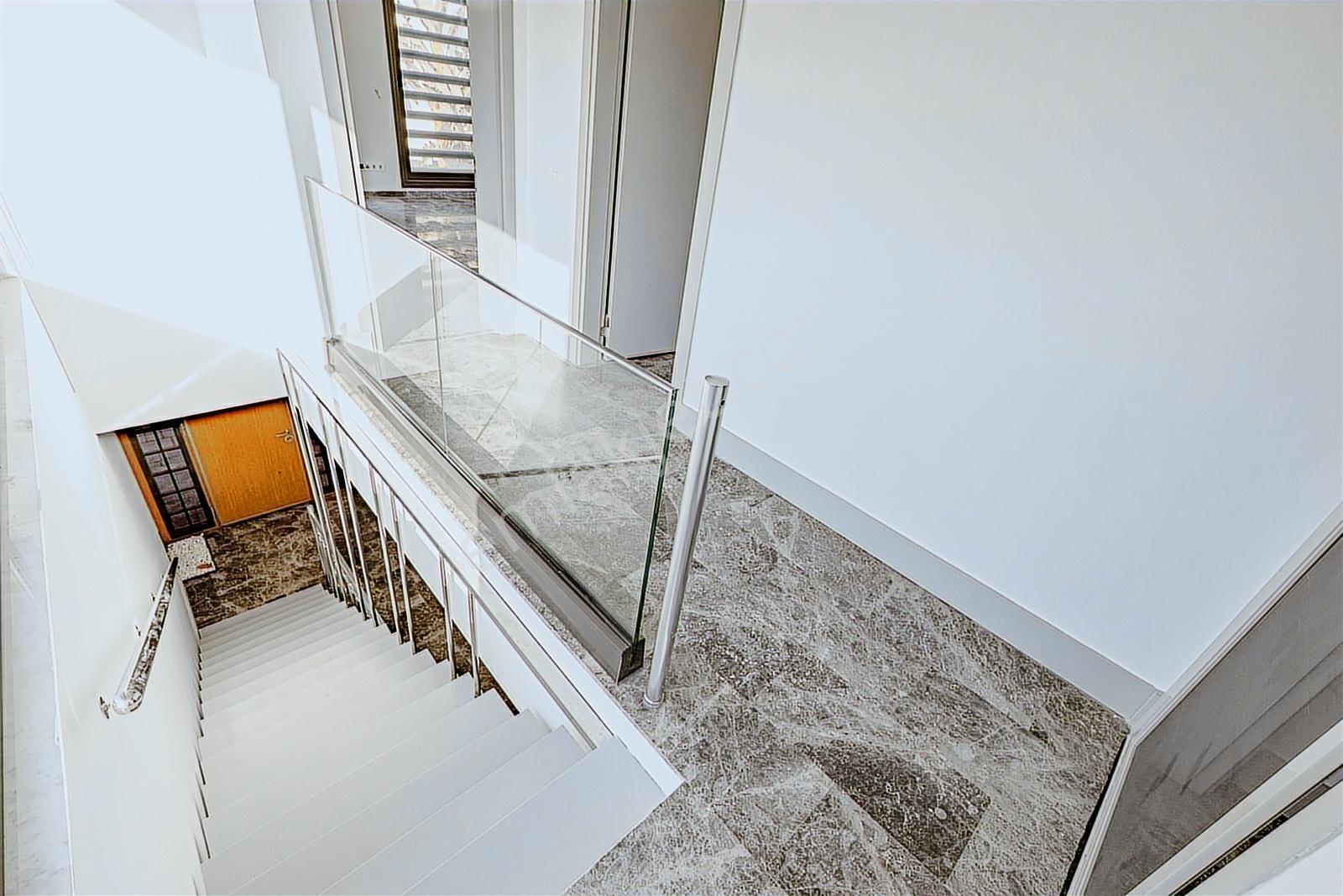 Fiyat Avantajlı Satılık! Ortakent Yalıda Müstakil Havuzlu Villa - Görsel 19