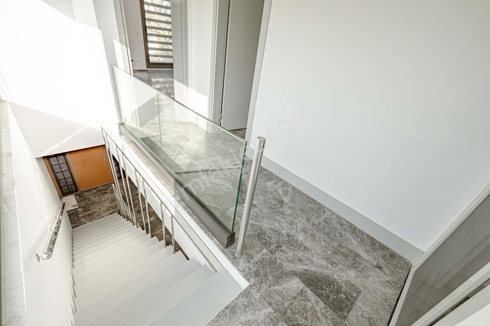 Fiyat Avantajlı Satılık! Ortakent Yalıda Müstakil Havuzlu Villa - Görsel 52