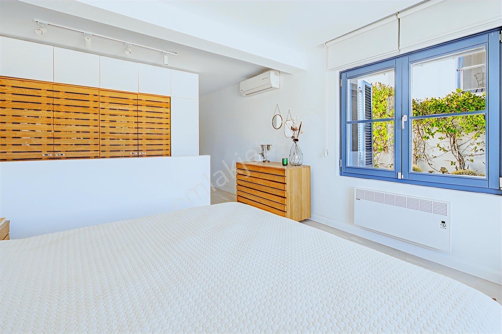 Bodrum Kumbahçe'de Satılık Marina, Kale Ve Kos Manzaralı Villa - Görsel 37