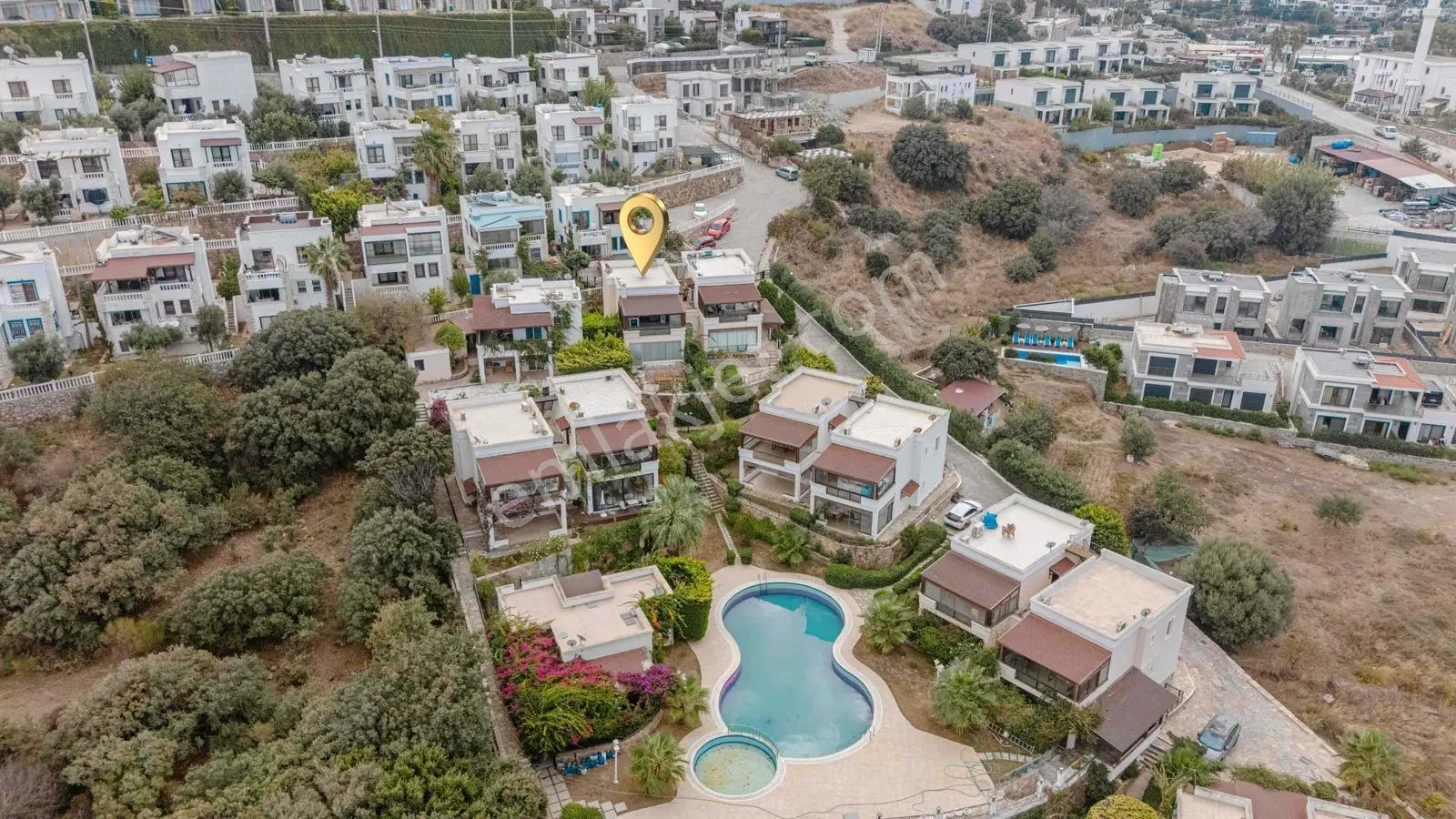 Gümüşlük Jasmine Residence'da! 80 M² Özel Teraslı, Şömineli 2+1 - Görsel 22